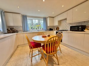 Photo 6- click for photo gallery